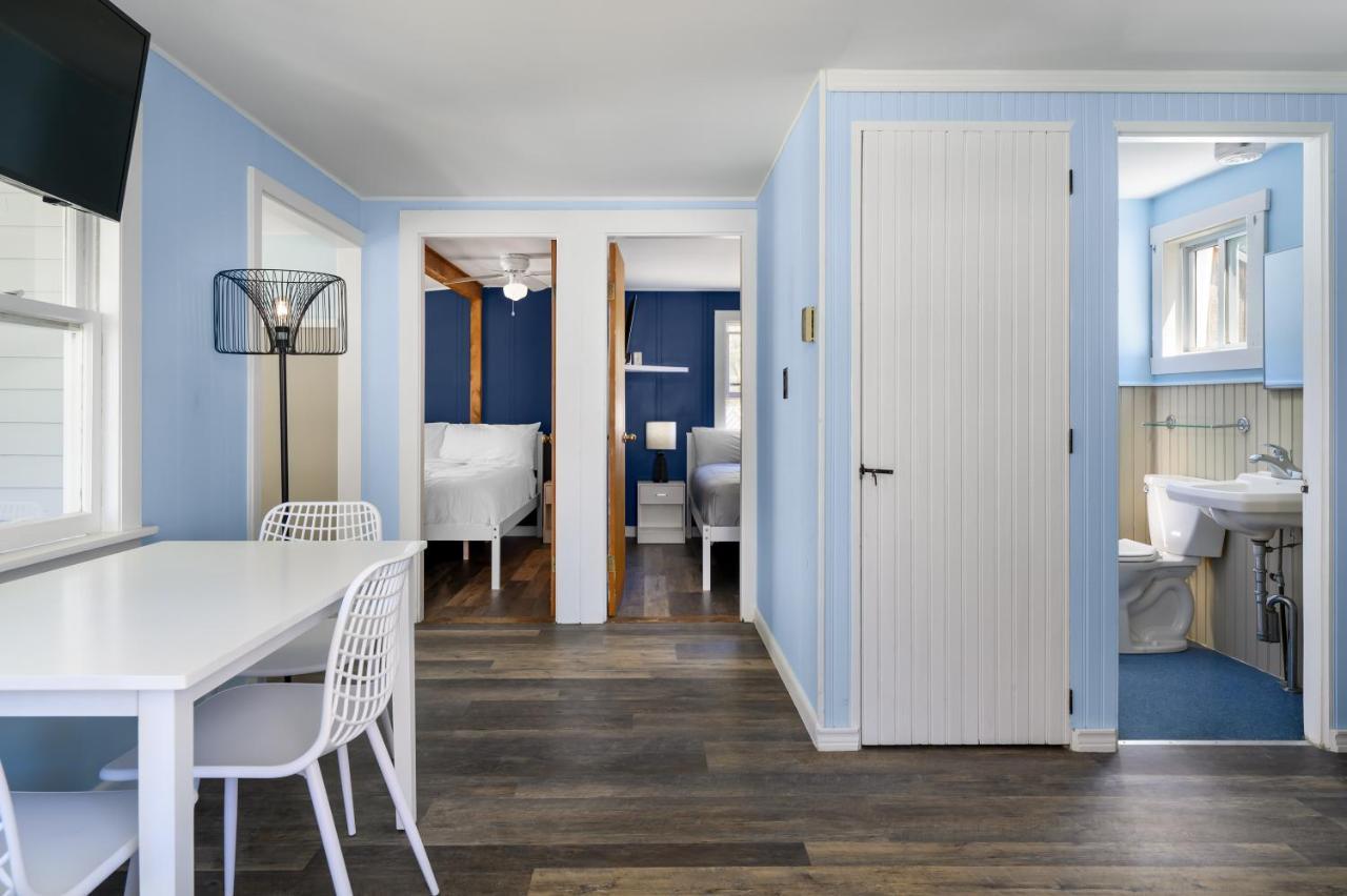 The Beaches Guestrooms And Cottages Wells Exterior photo